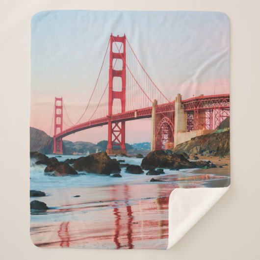ゴールデンゲートブリッジ装飾用クッション シェルパブランケット (正面)