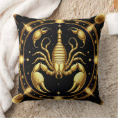 ゴールデンスコーピオン〔占星術の〕十二宮図デザイン クッション (ブランケット)