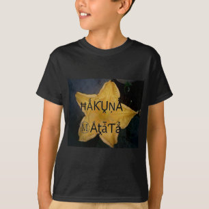 ゴールデンスターハクナマタタアートプリント Tシャツ