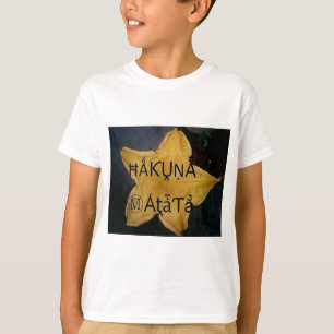ゴールデンスターハクナマタタアートプリント Tシャツ