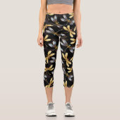 ゴールデントンボのシームレスパターン カプリレギンス (正面)