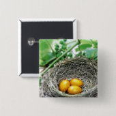 ゴールデンネストエッグ 缶バッジ (正面&裏面)