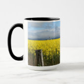 ゴールデンハーベストトビト マグカップ (左)