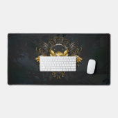 ゴールデンバードスカルオンブラックバックグラウンド デスクマット (キーボード&マウス)