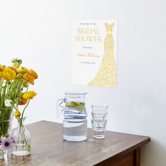 ゴールデンフォイルドレスブライダルシャワーラージウェルカムサイン 箔ポスター (レイダウン (キッチン))