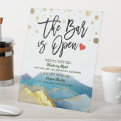 ゴールデンマウン結婚テンのバーは飲み物メニューを開いている 台座サイン (インサイチュ)