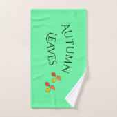 ゴールデンモダンとグリーンの紅葉 ハンドタオル (ハンドタオル)