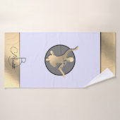 ゴールデンヨギシルエット バスタオル (バスタオル)