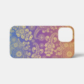 ゴールデンラグジュアリーペイズリーオンブルー、パープル、オレンジ iPhoneケース (裏面横)