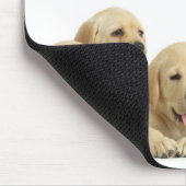 ゴールデンラブラドールパピーパイル マウスパッド (コーナー)