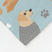 ゴールデンリトリーバーの骨と前足 フリースブランケット (角)