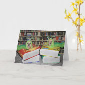 ゴールデンリトリーバーブックウォーム誕生日 カード (黄色い花)