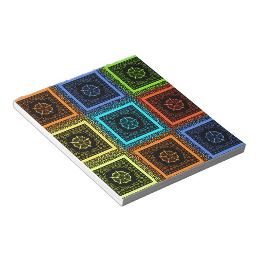 ゴールデンレッドブルーグリーンマサイ伝統的カラー ノートパッド (アングル)