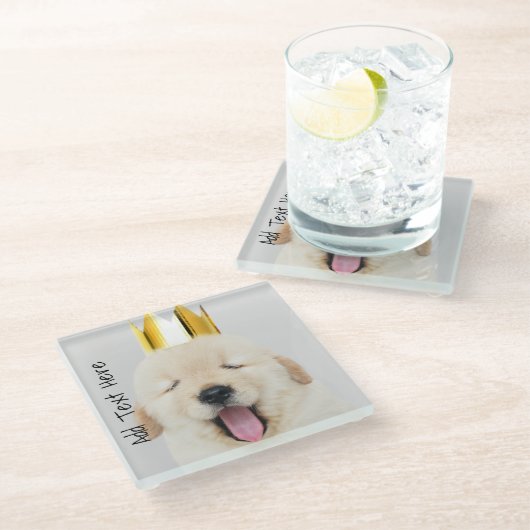 ゴールデンレトリエバーパピースリーニーイン金ゴールドクラウン ガラスコースター (アングル)