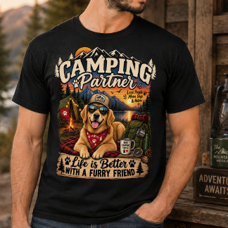 ゴールデンレトリバーとキャンプ Tシャツ