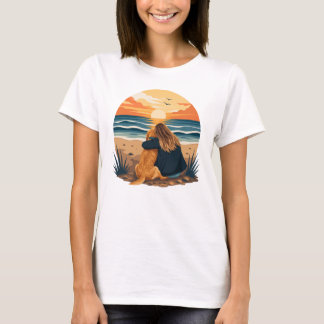 ゴールデンレトリバーのママの人生 ビーチの夕日 Tシャツ
