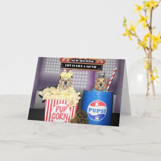 ゴールデンレトリバーの人生は映画記念日 カード (黄色い花)