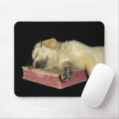 ゴールデンレトリバーの子犬の本 マウスパッド (マウス)