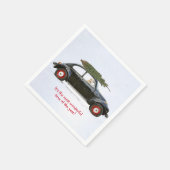 ゴールデンレトリバーは古い車を休日の木で運転 スタンダードカクテルナプキン (角)