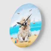ゴールデンレトリバードッグオンビーチ ラージ壁時計 (傾斜)