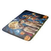 ゴールデンレトリバードッグスパンプキンハロウィンおもしろい バスマット (アングル)