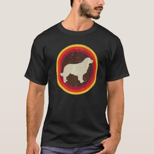 ゴールデンレトリバー犬の種類 43 Tシャツ (正面)