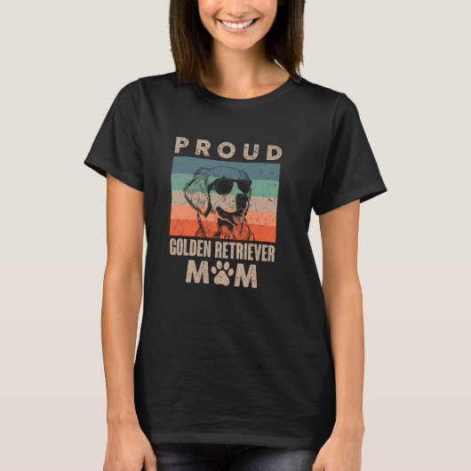 ゴールデンレトリバー 犬の母 ママ 女性向けギフト 母の日 Tシャツ (正面)