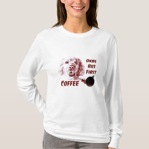 ゴールデンレトリバーOKが最初のコーヒードッグ愛好家 Tシャツ