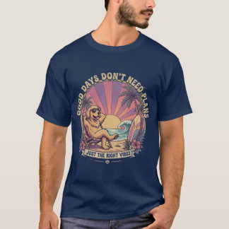 ゴールデンレトリーバー ビーチ 夏の気分 Tシャツ