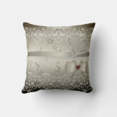 ゴールデンヴァレンティ結婚ンズデイイラストレーションハートl クッション (裏面)