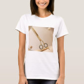 ゴールデン美容師はさみ美しいサロンヘアドレス Tシャツ (正面)