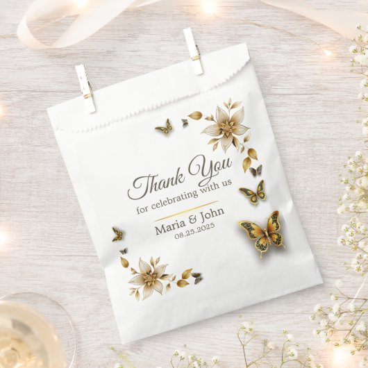 ゴールデン蝶結婚式の引き出物バッグ フェイバーバッグ (クリップ留めされた状態)