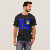 ゴールデン・アイとテキストMansダークシャツ Tシャツ (正面フル)