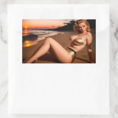 ゴールデン・ビキニの少女 長方形シール (バッグ)