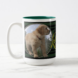 ゴールデン・リトリーバーの子犬 ツートーンマグカップ
