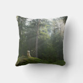 ゴールデン・リトリーバー犬|のマツ森林 クッション (裏面)