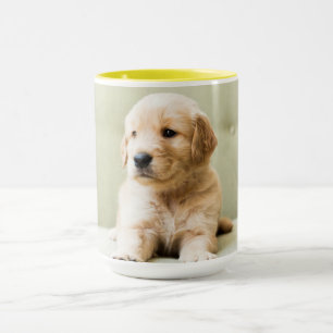 ゴールデン·リトリーバー·ワンちゃんが長椅子に マグカップ