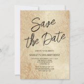 ゴールドでモダンな50歳の誕生日 Save The Date 招待状 (正面)