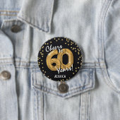 ゴールドで乾杯! 60歳の誕生日おめでとう 缶バッジ (インサイチュ)