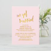 ゴールドとピンクの結婚式 Typography 記念 招待状 (スタンド正面)