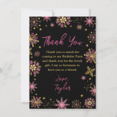 ゴールドとピンクの雪の結晶 冬の誕生日パーティー サンキューカード (正面)