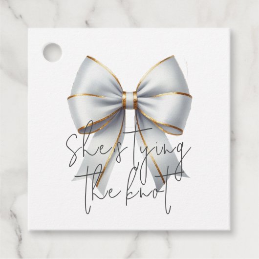 ゴールドとホワイトの弓の結婚前のお祝い フェイバータグ (正面)