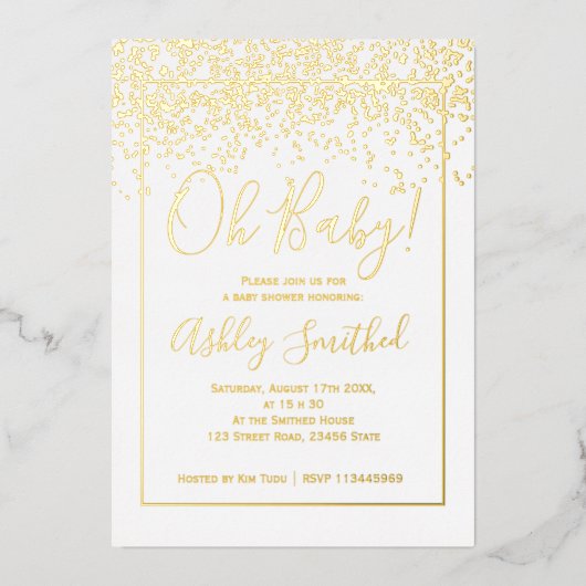 ゴールドのコンフェッティと白のタイポグラフィーのベイビーシャワー 箔招待状 (正面)