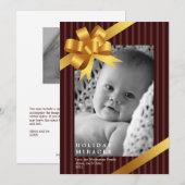 ゴールドのリボンと蝶結びのフレームが、ホリデーシーズンの奇跡の赤ちゃんの最初の記念日を祝います シーズンカード (正面/裏面)