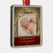 ゴールドのリースが付いたクラシックなファーストクリスマス メタルオーナメント (右)