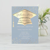 ゴールドの卒業帽、星の塵っぽい青い卒業背景 招待状 (スタンド正面)