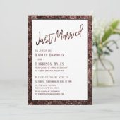 ゴールドの手書きフォントで「Just Married」と書かれた結婚式の受付看板 招待状 (スタンド正面)