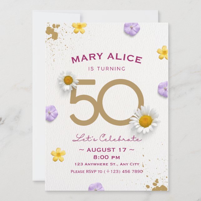 ゴールドの花模様があしらわれた50歳の誕生日パーティーの招待状 (正面)