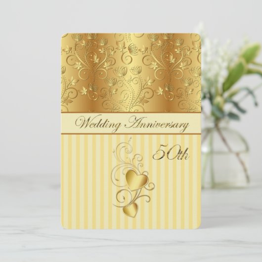 ゴールドの花模様とハートの50周年結婚記念日 招待状 (スタンド正面)