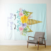 ゴールドの花飾りユニコーンベビーシャワー タペストリー (インサイチュ(横))